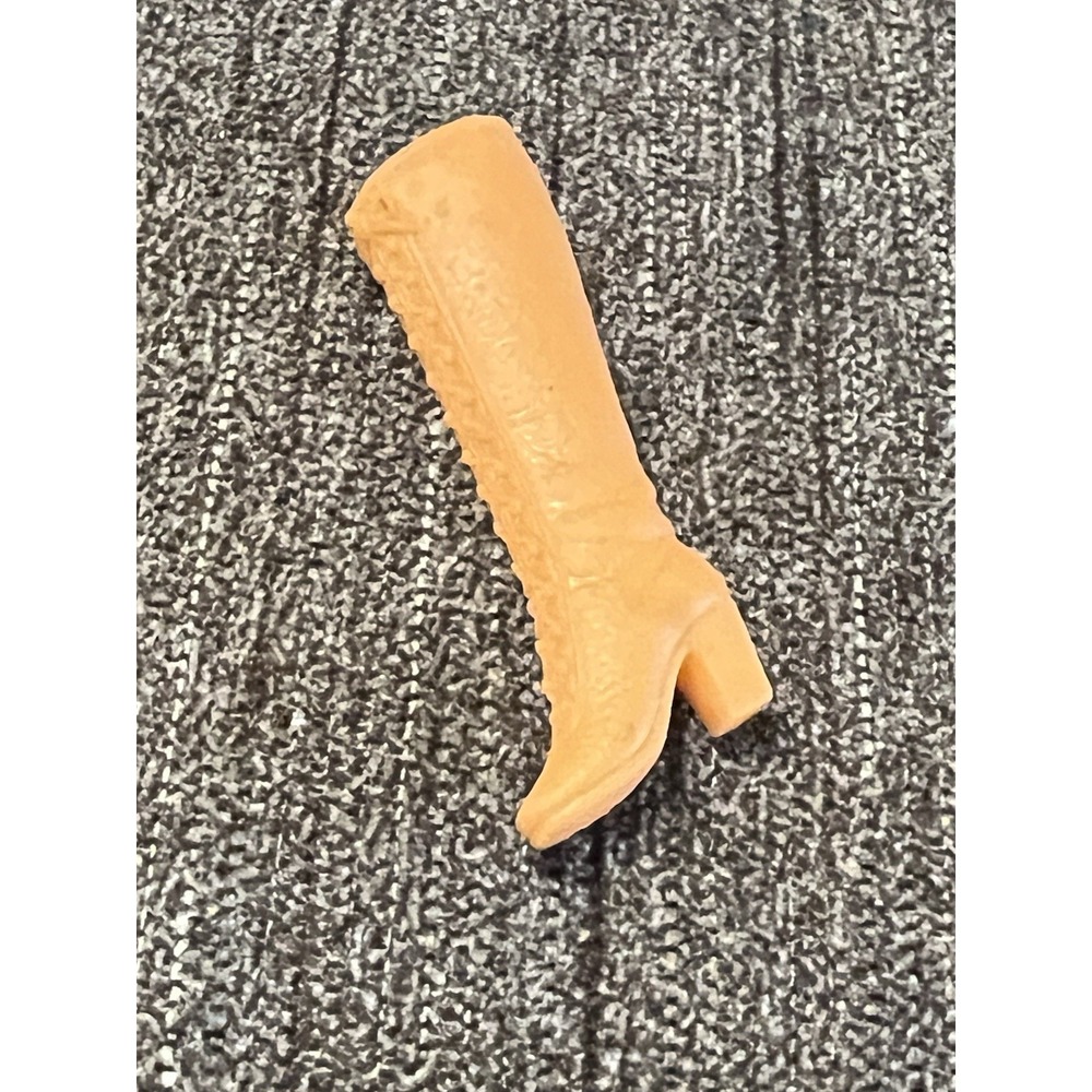 Mattel‎ Barbie Mod Era Lace-up Tan Boot REPLACEMENT Only 1